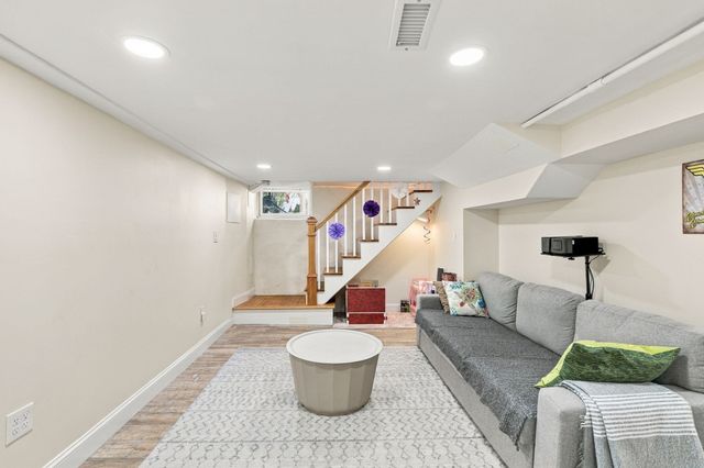 25 Green Street, Marblehead, MA 01945