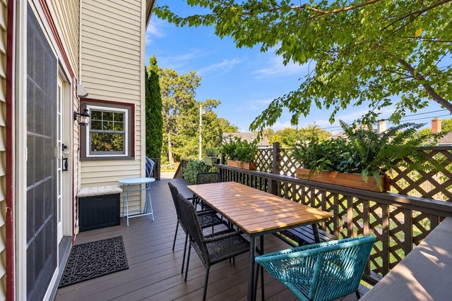 25 Green Street, Marblehead, MA 01945