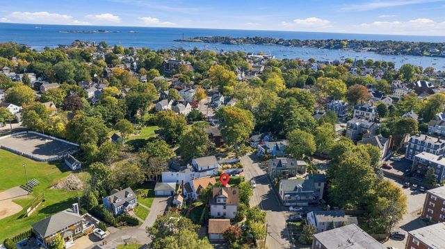 25 Green Street, Marblehead, MA 01945
