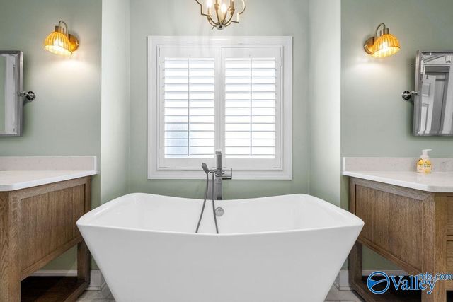 1176 N Lake Forest Drive, Southside, AL 35907