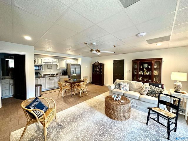 1176 N Lake Forest Drive, Southside, AL 35907