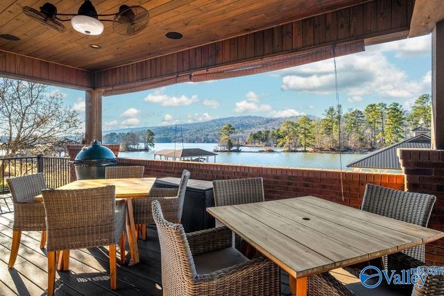 1176 N Lake Forest Drive, Southside, AL 35907