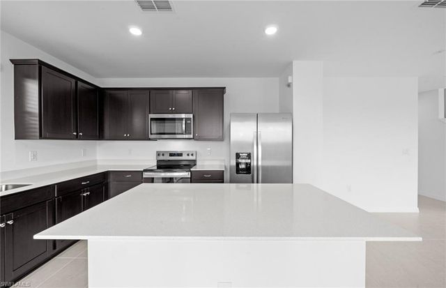 2632 Reflection DR, Punta Gorda, FL 33955