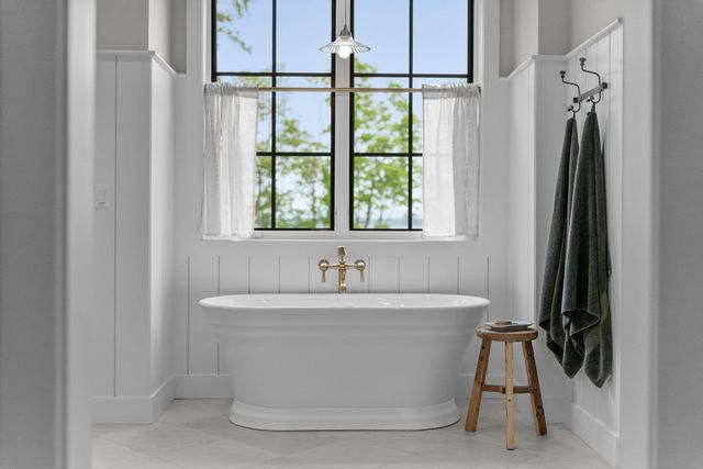 13759 S Meridian Drive, Traverse City, MI 49584