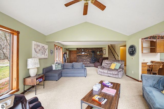 2790 S Gilmore Road, Mt Pleasant, MI 48858