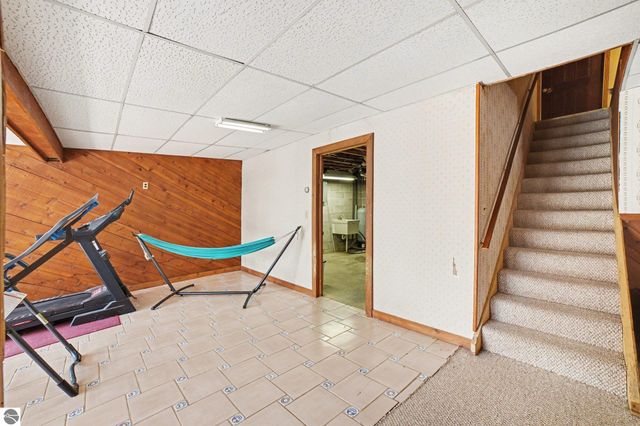 2790 S Gilmore Road, Mt Pleasant, MI 48858