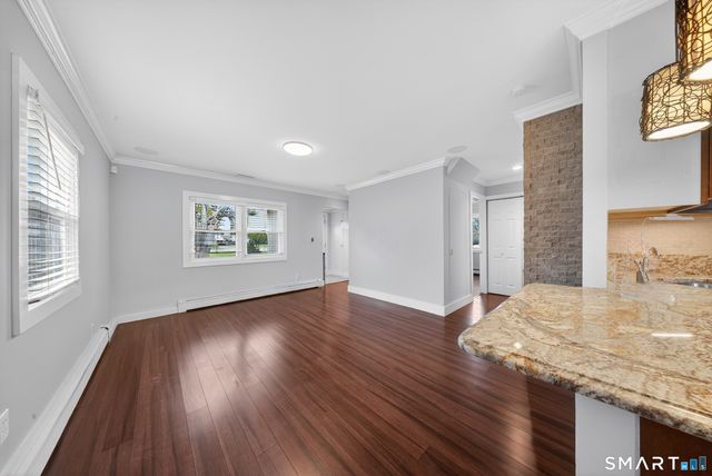 138 Houston Terrace, Stamford, CT 06902