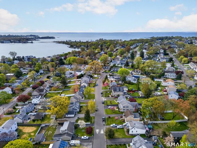 138 Houston Terrace, Stamford, CT 06902