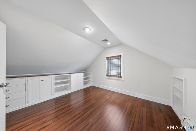 138 Houston Terrace, Stamford, CT 06902