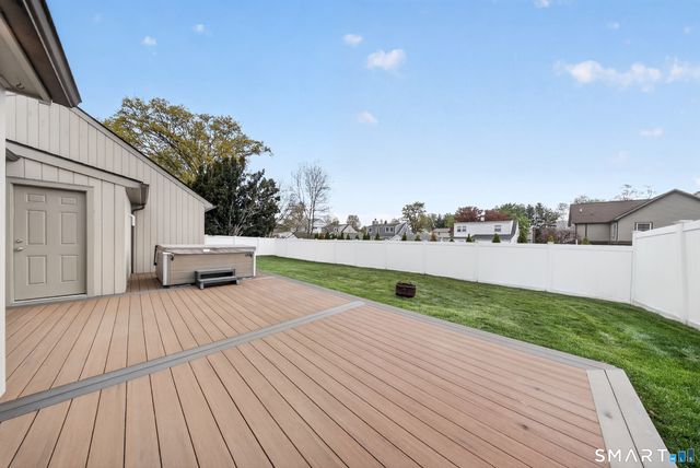 138 Houston Terrace, Stamford, CT 06902