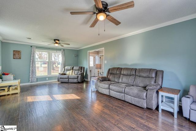 101 Shenandoah Drive, Spartanburg, SC 29301