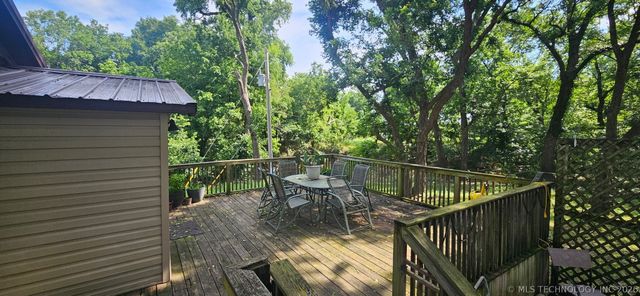 39050 N 4020 Road, Collinsville, OK 74021