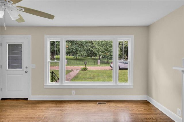 601 Laurel Avenue, South Pittsburg, TN 37380