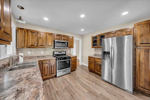 601 Laurel Avenue, South Pittsburg, TN 37380