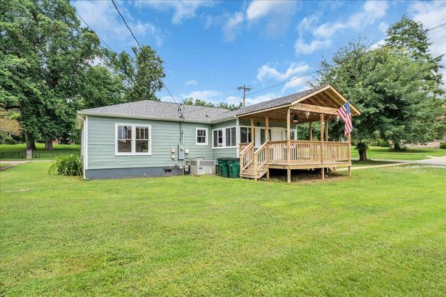 601 Laurel Avenue, South Pittsburg, TN 37380