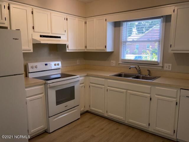 1851 Quail Ridge Road J, Greenville, NC 27858