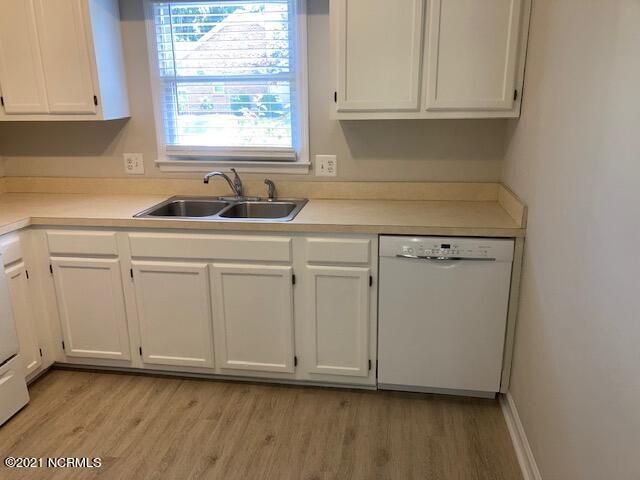 1851 Quail Ridge Road J, Greenville, NC 27858