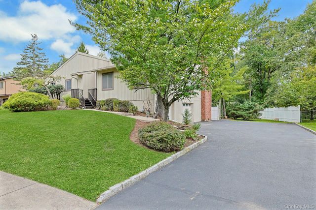 3 Sasson Terrace, Valley Cottage, NY 10989