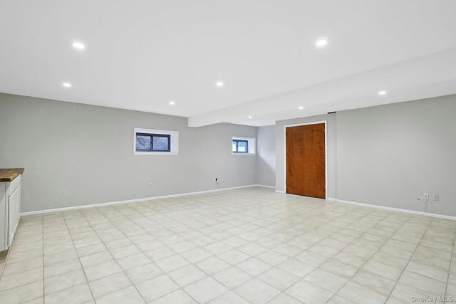 3 Sasson Terrace, Valley Cottage, NY 10989
