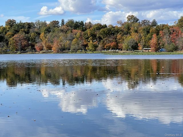 3 Sasson Terrace, Valley Cottage, NY 10989