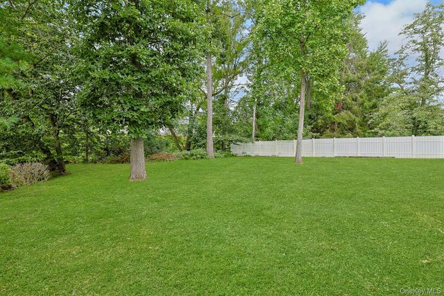 3 Sasson Terrace, Valley Cottage, NY 10989