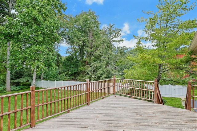 3 Sasson Terrace, Valley Cottage, NY 10989