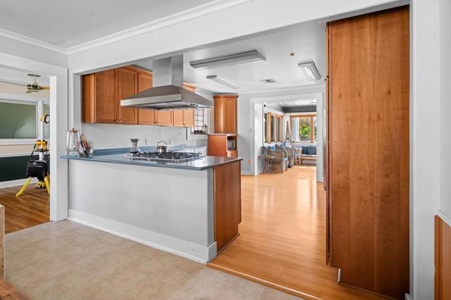 1609 Bayou Black Dr, Houma, LA 70360