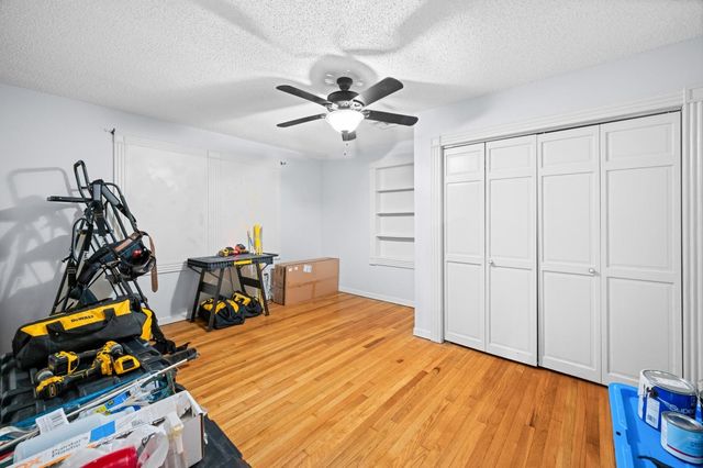 1609 Bayou Black Dr, Houma, LA 70360