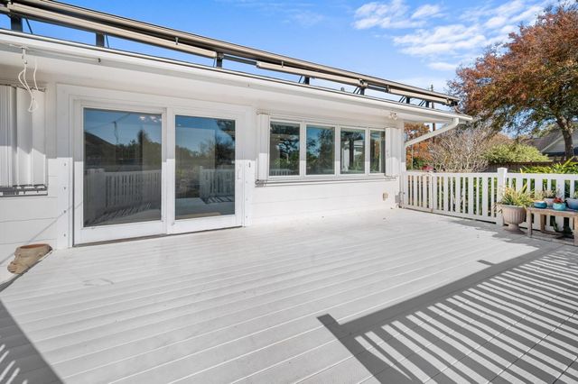 1609 Bayou Black Dr, Houma, LA 70360