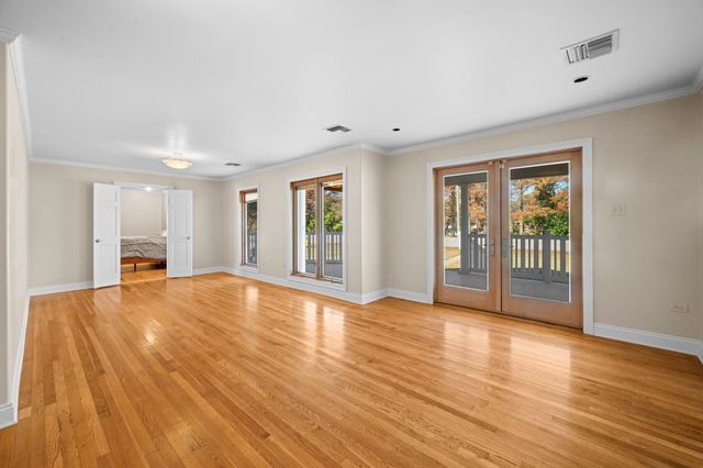 1609 Bayou Black Dr, Houma, LA 70360