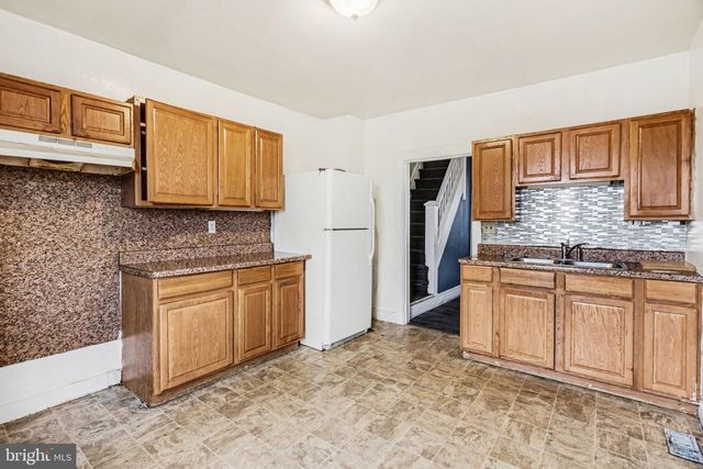 1269 E PHILADELPHIA ST, York, PA 17403