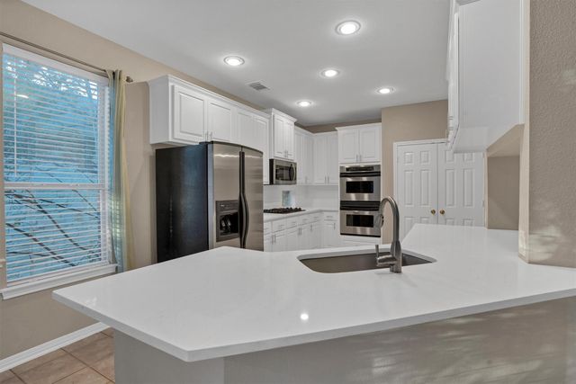 13013 Titus CT, Austin, TX 78732