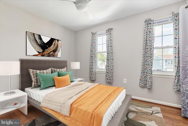 5815 OTTAWA RD, Centreville, VA 20120