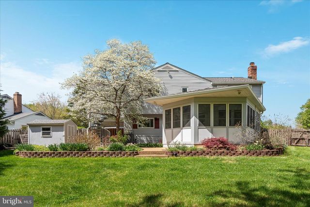 5815 OTTAWA RD, Centreville, VA 20120
