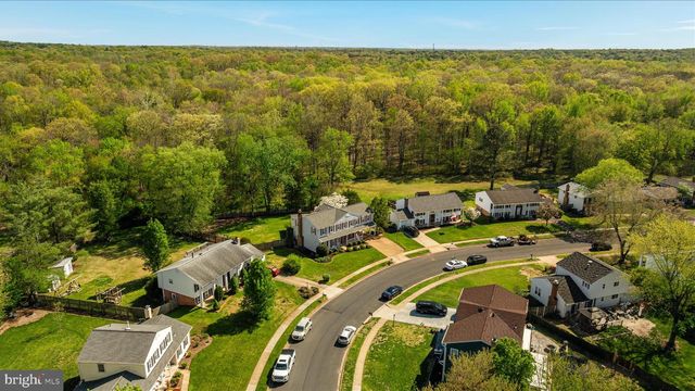 5815 OTTAWA RD, Centreville, VA 20120