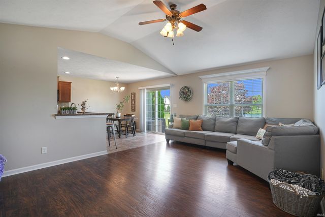 4000 Eagle Watch Drive, Evansville, IN 47725