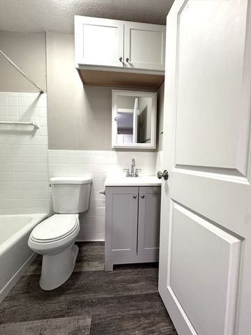 625 Main Street 5, Reading, MA 01867