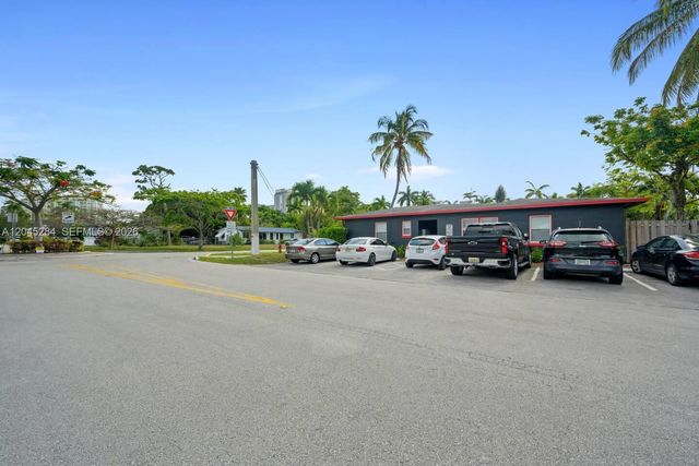 620 sw 7th St unit 1-6, Fort Lauderdale, FL 33315