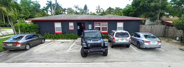 620 sw 7th St unit 1-6, Fort Lauderdale, FL 33315