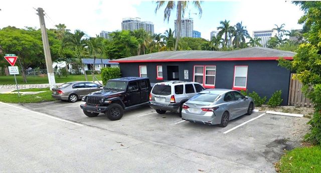 620 sw 7th St unit 1-6, Fort Lauderdale, FL 33315
