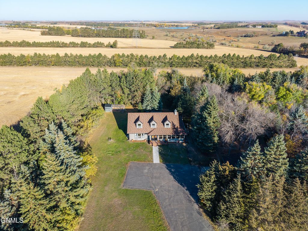10150 Highway 10, Bismarck, ND 58501 photo 4