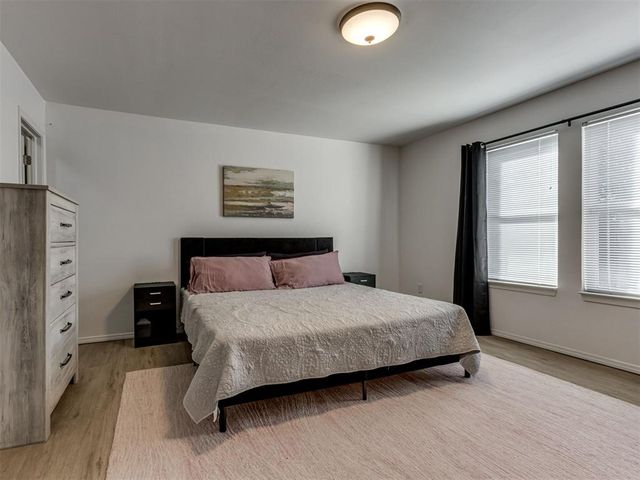 2828 NW 184th Terrace, Edmond, OK 73012