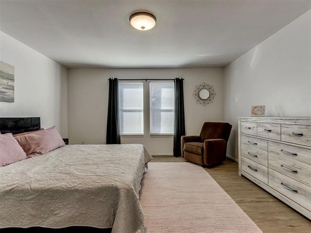 2828 NW 184th Terrace, Edmond, OK 73012