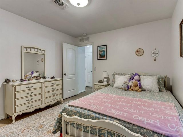 2828 NW 184th Terrace, Edmond, OK 73012