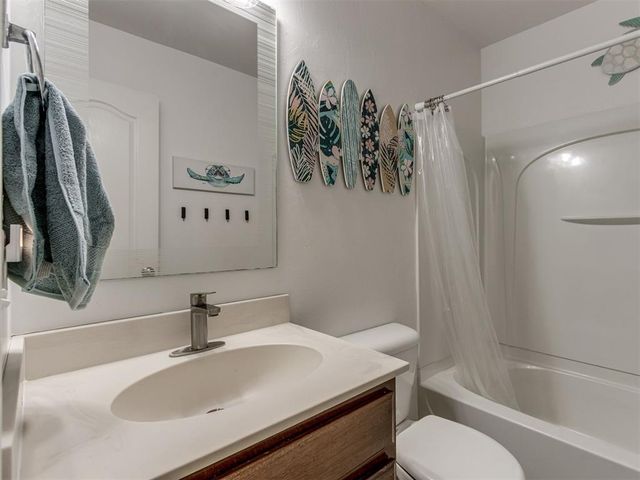 2828 NW 184th Terrace, Edmond, OK 73012