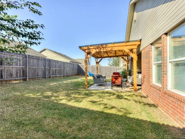 2828 NW 184th Terrace, Edmond, OK 73012