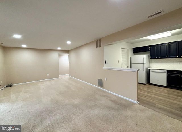 5 NEVILLE CT, Sewell, NJ 08080