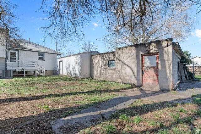 7689 S LOCUST ST, Midvale, UT 84047