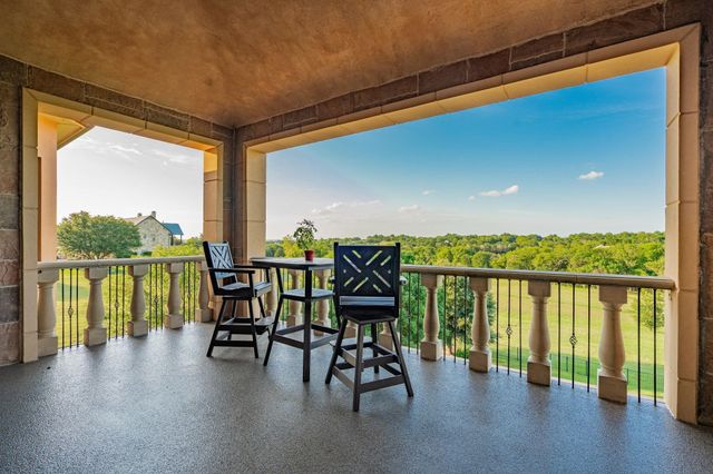 323 Kings. Court, Forney, TX 75126