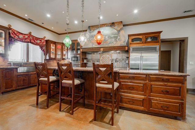 323 Kings. Court, Forney, TX 75126